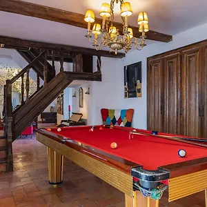 Bed & Breakfast 17th Century In With Snooker & Hottub - Wow