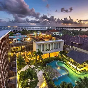 4* Отель The Lerina Nusa Dua